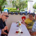 Persönliche Begegnungen beim Sommerfest von Pflegedienst Minga